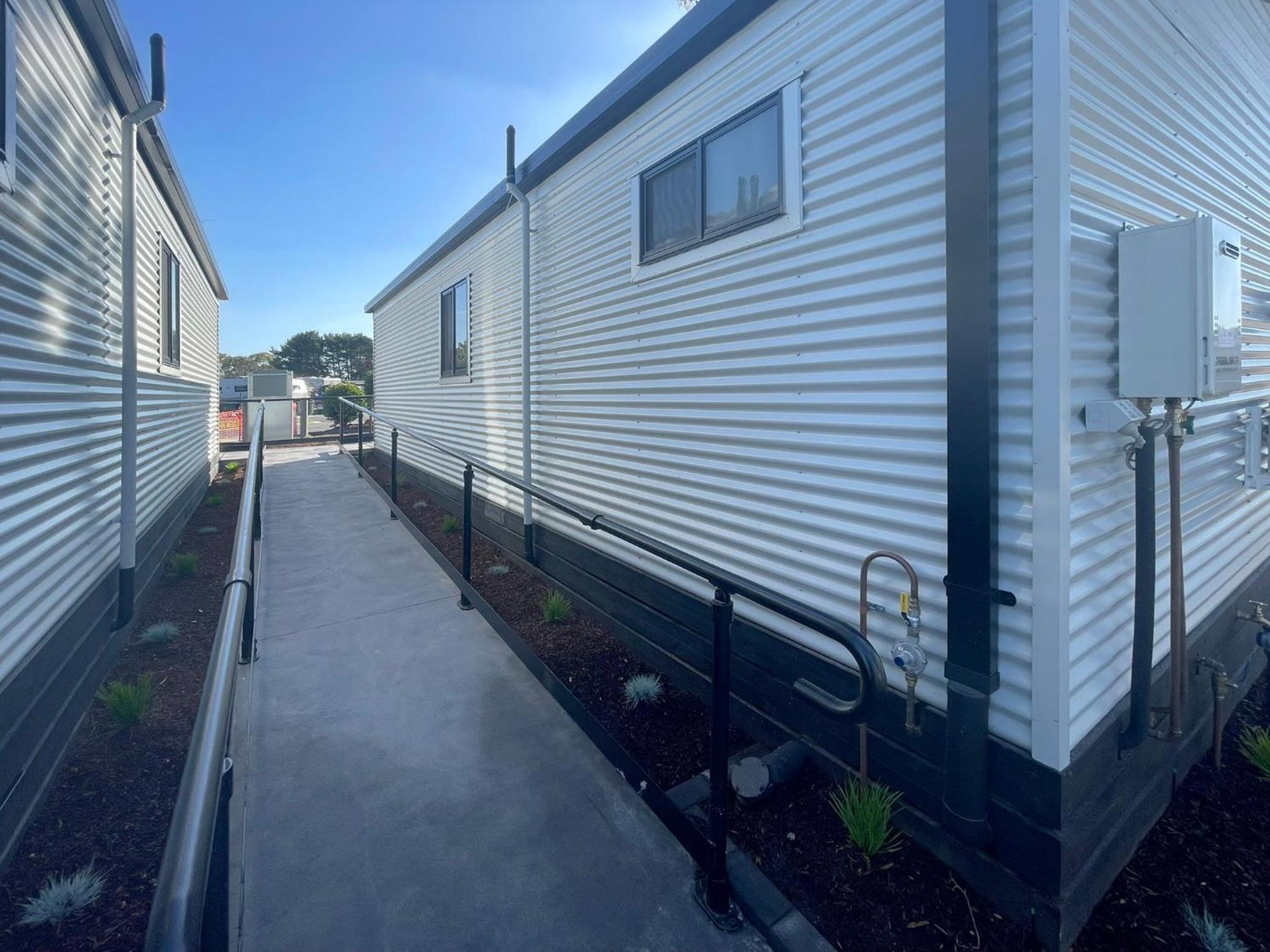 Big4 Traralgon Park Lane Holiday Park Buitenkant foto