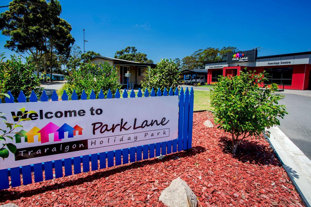 Big4 Traralgon Park Lane Holiday Park Buitenkant foto