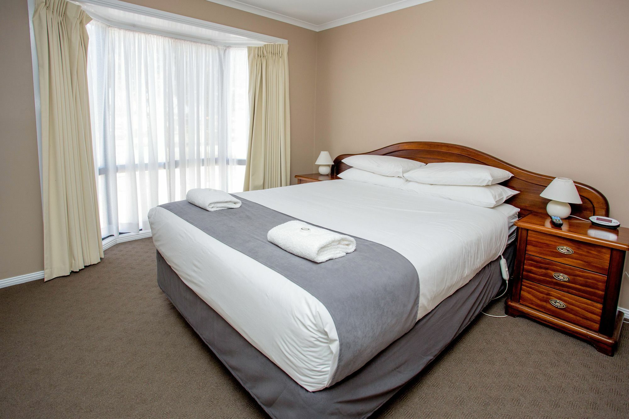 Big4 Traralgon Park Lane Holiday Park Buitenkant foto